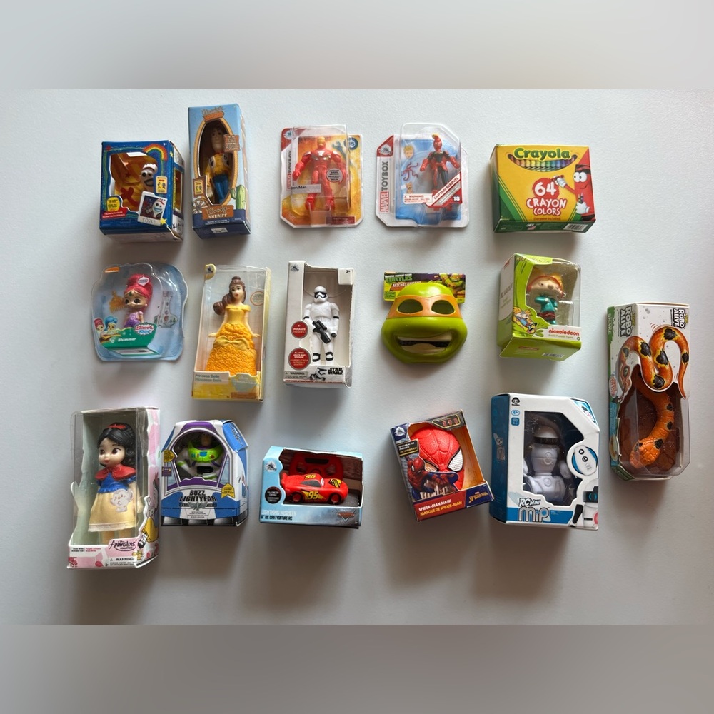 Disney Mini Brands Lot + Shelves